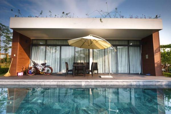 2 Floor house in Compound Pejaten Barat Kemang